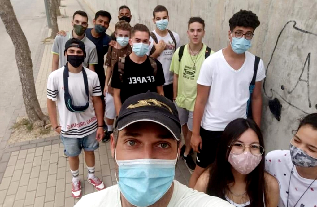 El programa Aula Konect@ se renueva por un año más